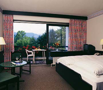 Hotel Ludwig Am Seidlpark มูร์เนา อัม ชตัฟเฟิลเซ ภายนอก รูปภาพ